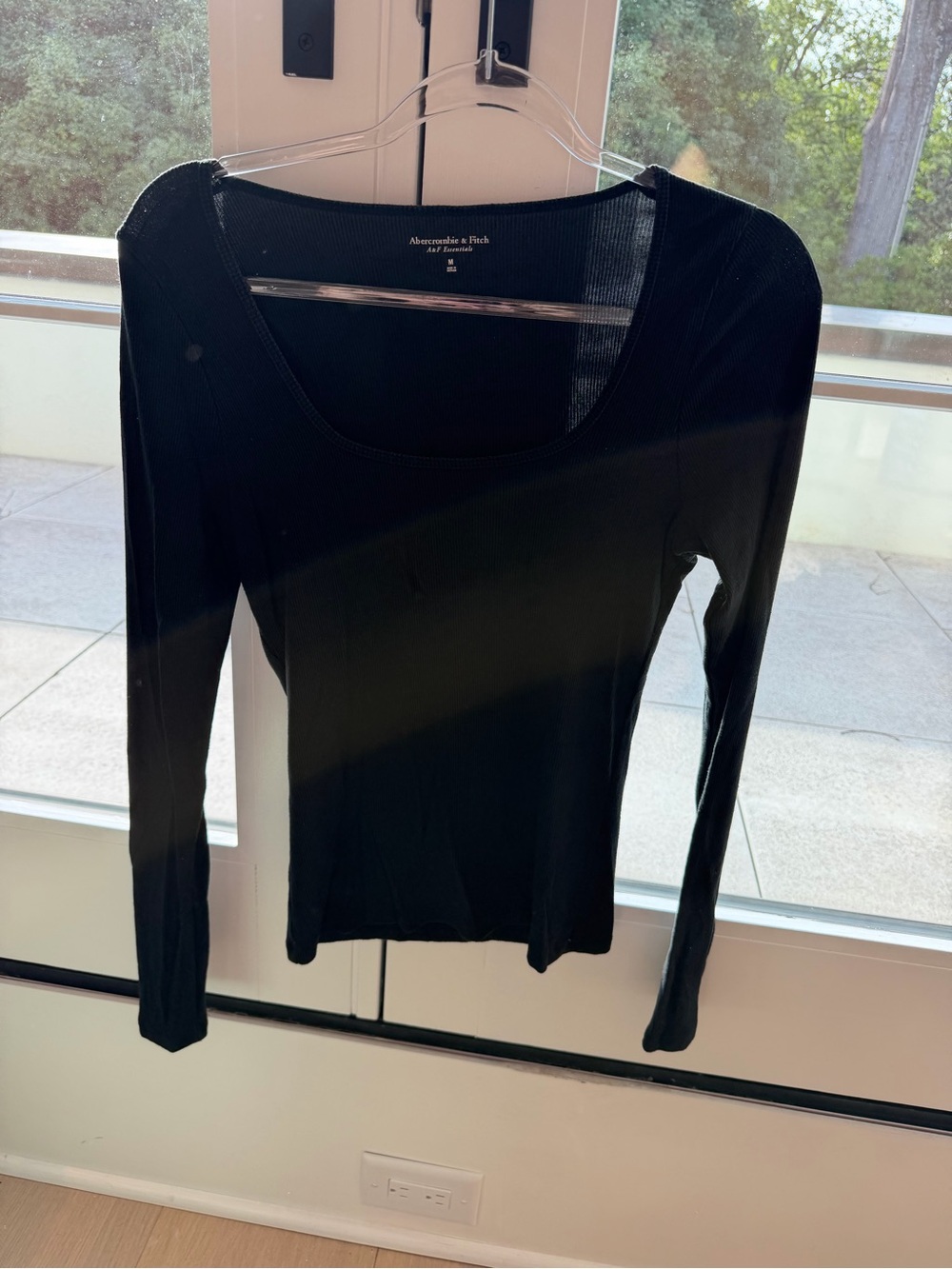 Abercrombie & Fitch Black Long Sleeve Scoop Neck Ribbed Top